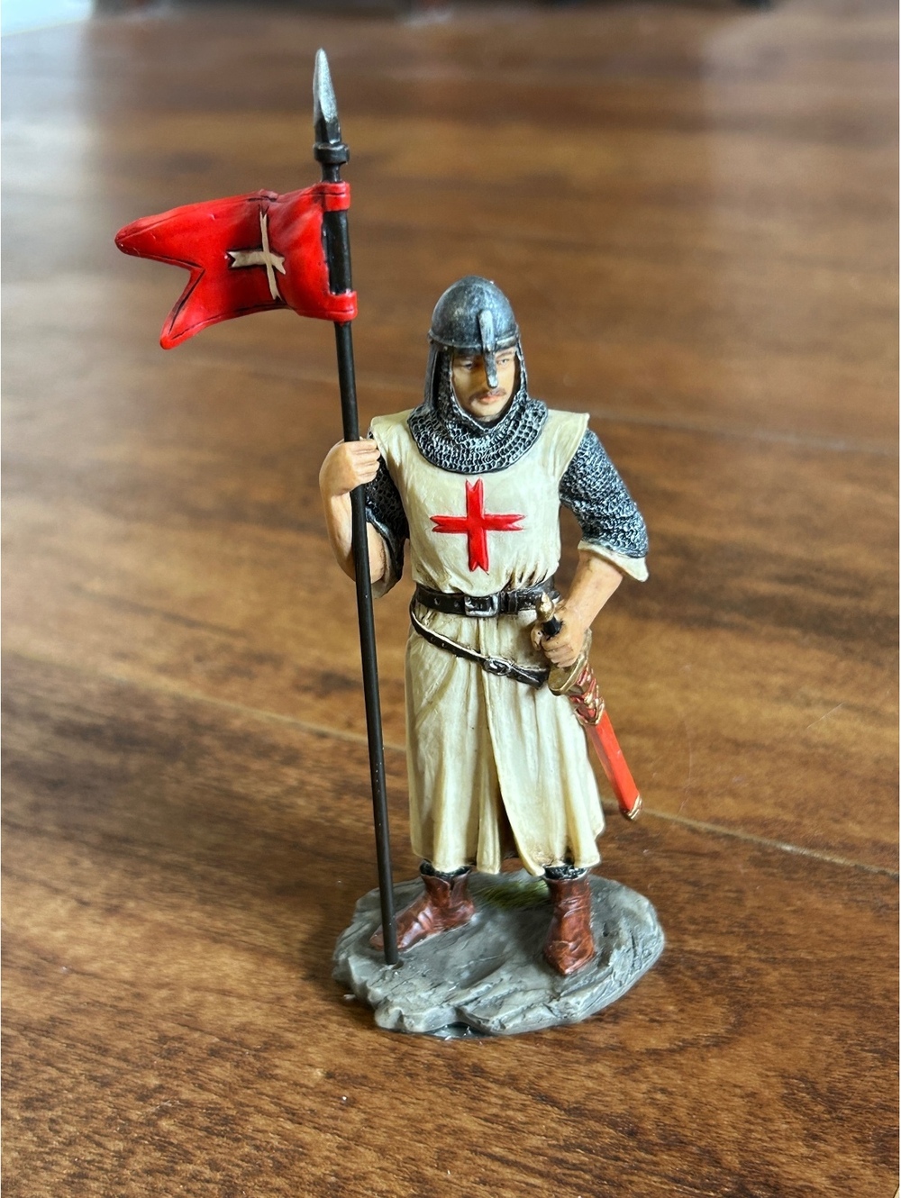 Veronese 2008 Medieval Knight Figurine with Red Cross and Spear